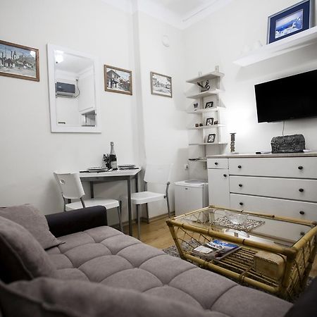 Apartment Charlie Perfect Price Belgrad Exterior foto